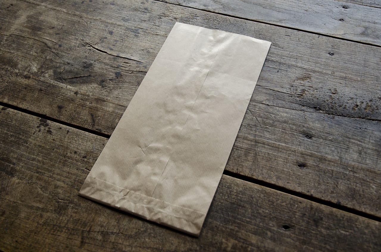 Brot einfrieren in Papiertüte – So friert man Brot richtig ein – in einer Papiertüte!